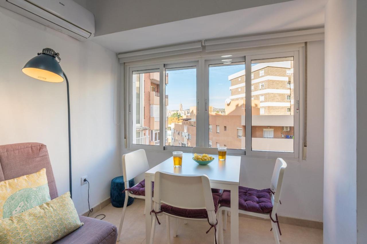 Apartmán Mp6-Cathedral Views Apt Right On The Beach Màlaga Exteriér fotografie